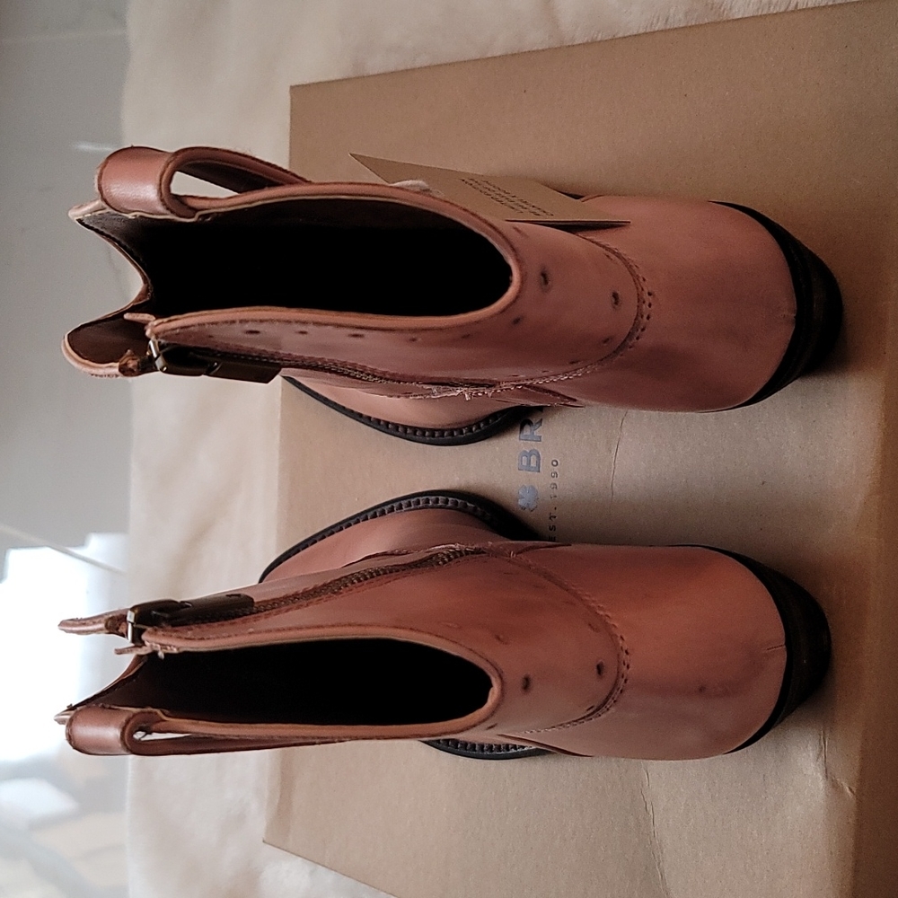 Lucky Brand Chantelx Western-Inspired Leather Bootie - Picture 7 of 10